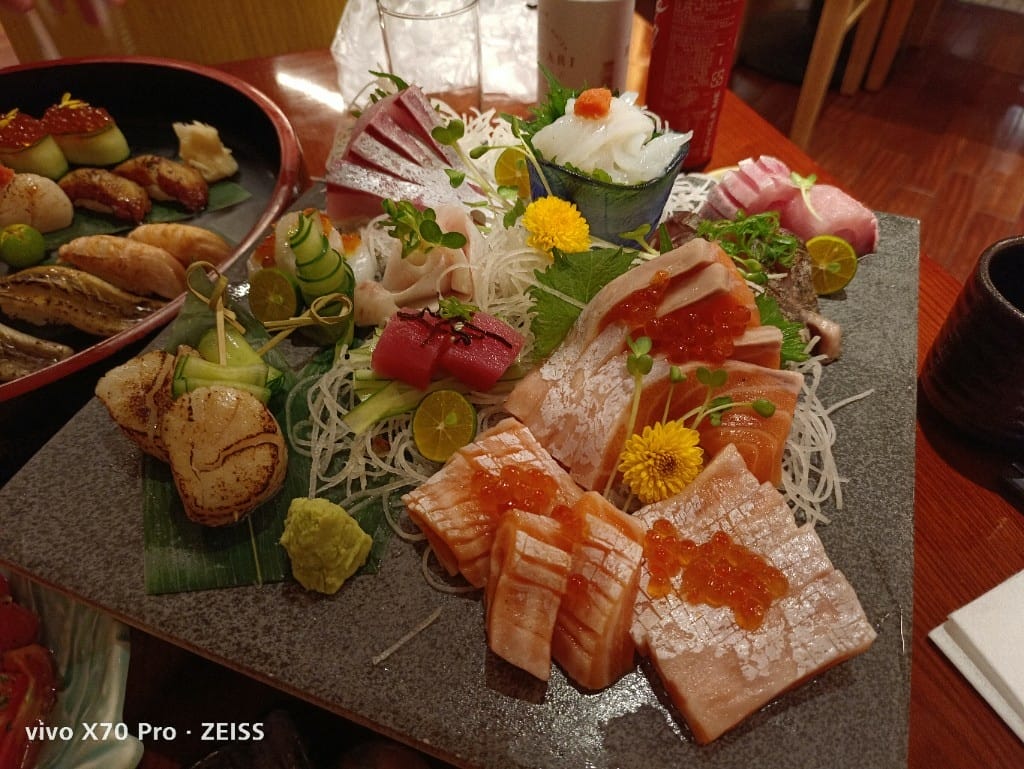 【台北吃到飽】 君悅酒店彩日本料理8訪，純日料吃到飽，國泰世界卡買一送一哦！