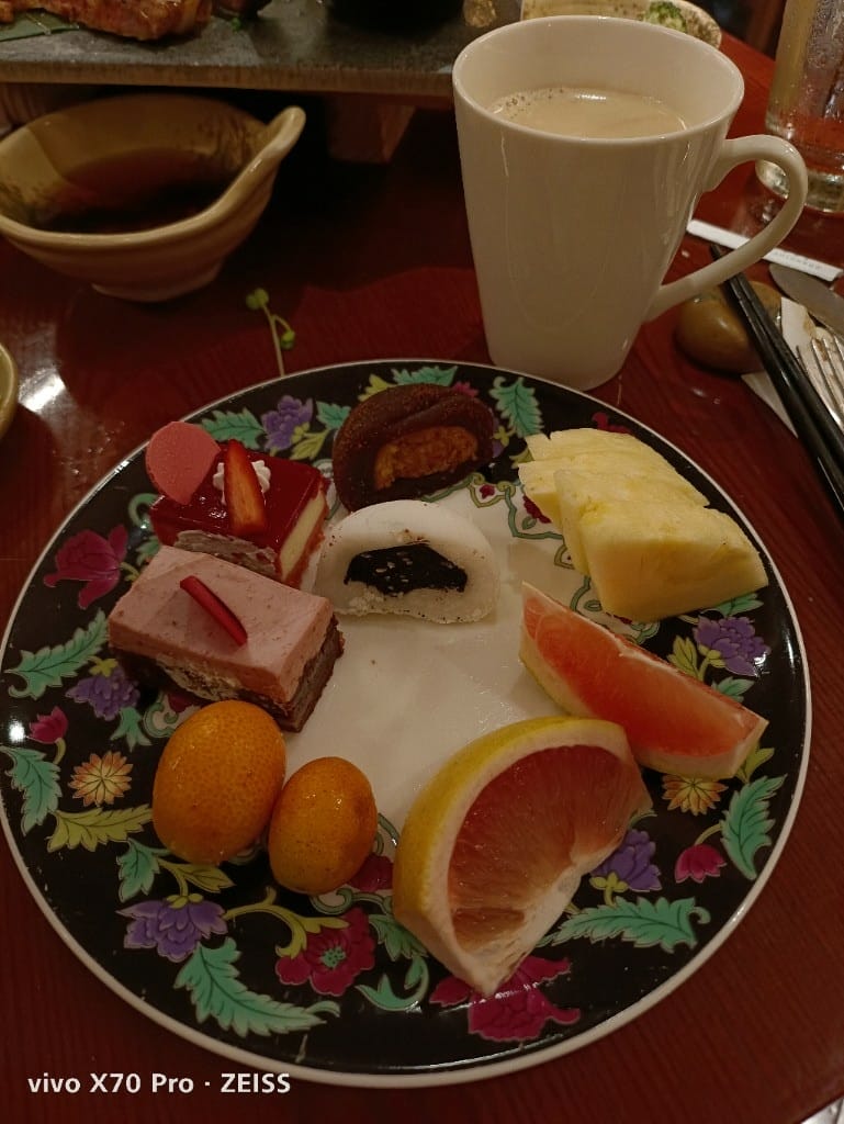 【台北吃到飽】 君悅酒店彩日本料理8訪，純日料吃到飽，國泰世界卡買一送一哦！