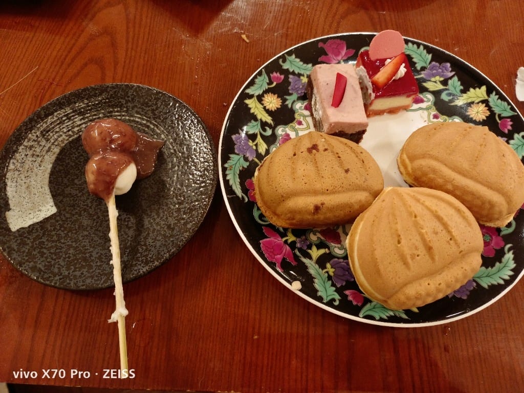 【台北吃到飽】 君悅酒店彩日本料理8訪，純日料吃到飽，國泰世界卡買一送一哦！