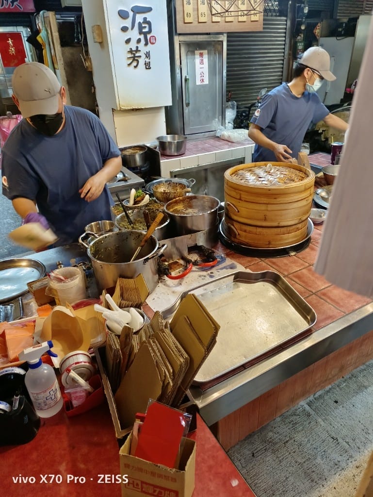 【台北美食】萬華夜市，集合三大美食區的各種不同美食