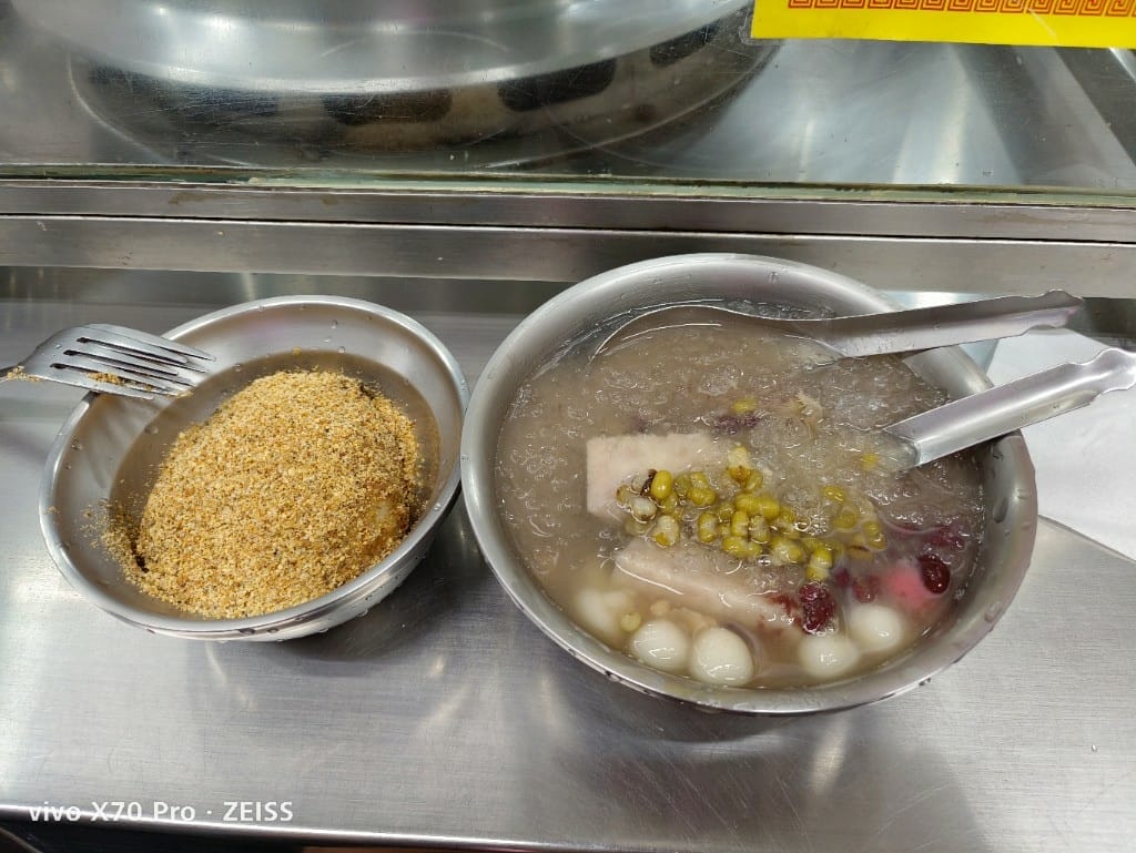 【台北美食】萬華夜市，集合三大美食區的各種不同美食