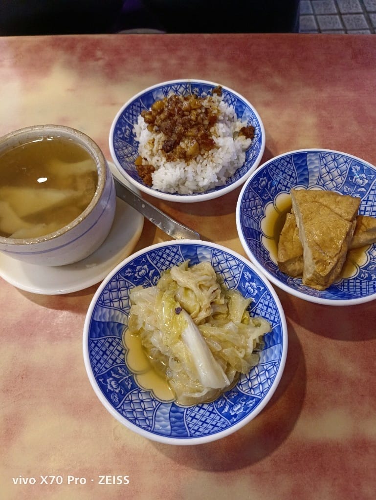 【台北美食】萬華夜市，集合三大美食區的各種不同美食