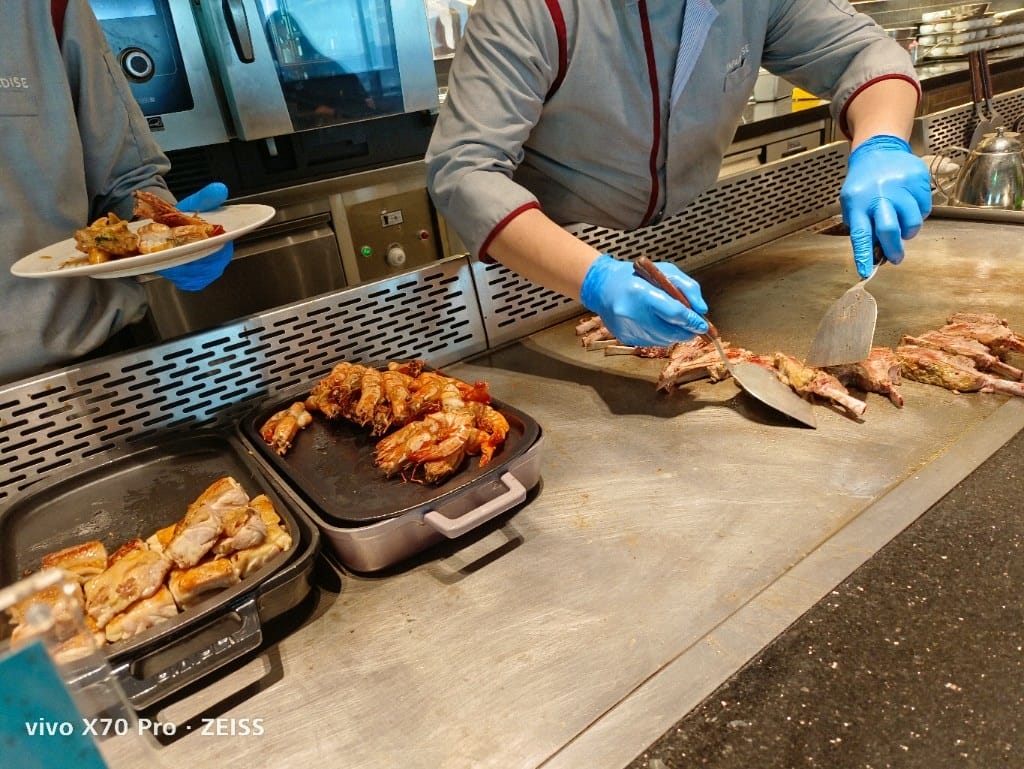 【新莊吃到飽】饗饗INPARADISE宏匯新莊店，下午茶開箱！