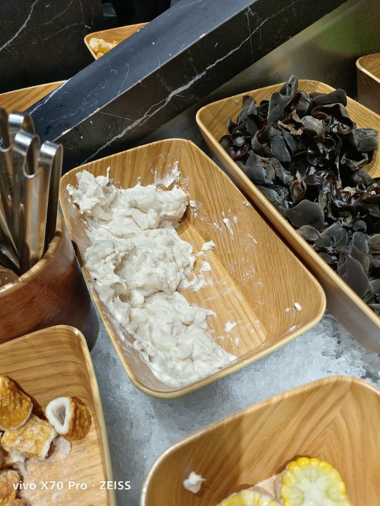 【新莊吃到飽】築間幸福鍋物新莊中悅廣場店,夜貓吃宵夜好所在,竟然營業到凌晨四點,環境好餐點也很好吃! - 第10張圖 【新莊吃到飽】築間幸福鍋物新莊中悅廣場店,夜貓吃宵夜好所在,竟然營業到凌晨四點,環境好餐點也很好吃!