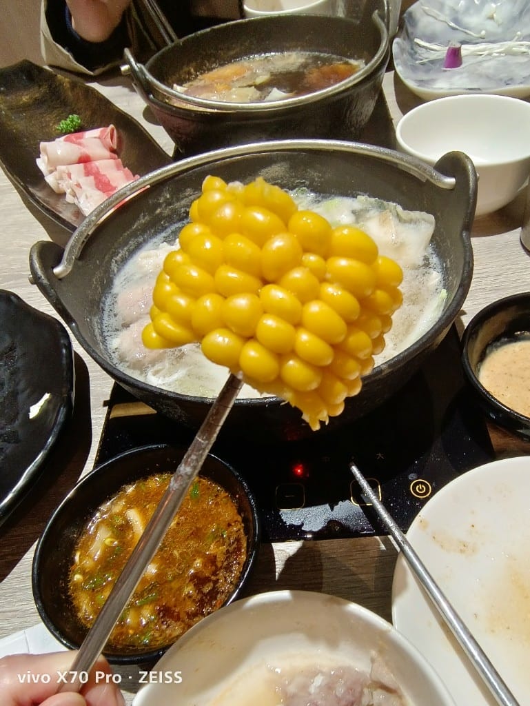 【新莊吃到飽】築間幸福鍋物新莊中悅廣場店,夜貓吃宵夜好所在,竟然營業到凌晨四點,環境好餐點也很好吃! - 第9張圖 【新莊吃到飽】築間幸福鍋物新莊中悅廣場店,夜貓吃宵夜好所在,竟然營業到凌晨四點,環境好餐點也很好吃!
