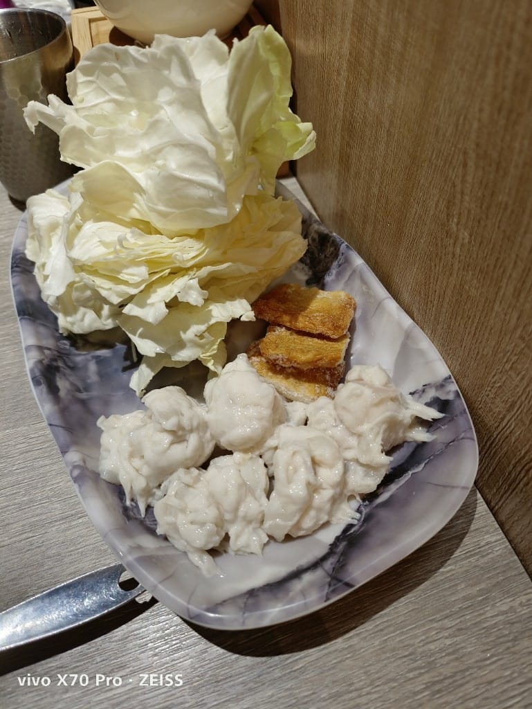 【新莊吃到飽】築間幸福鍋物新莊中悅廣場店,夜貓吃宵夜好所在,竟然營業到凌晨四點,環境好餐點也很好吃! - 第11張圖 【新莊吃到飽】築間幸福鍋物新莊中悅廣場店,夜貓吃宵夜好所在,竟然營業到凌晨四點,環境好餐點也很好吃!