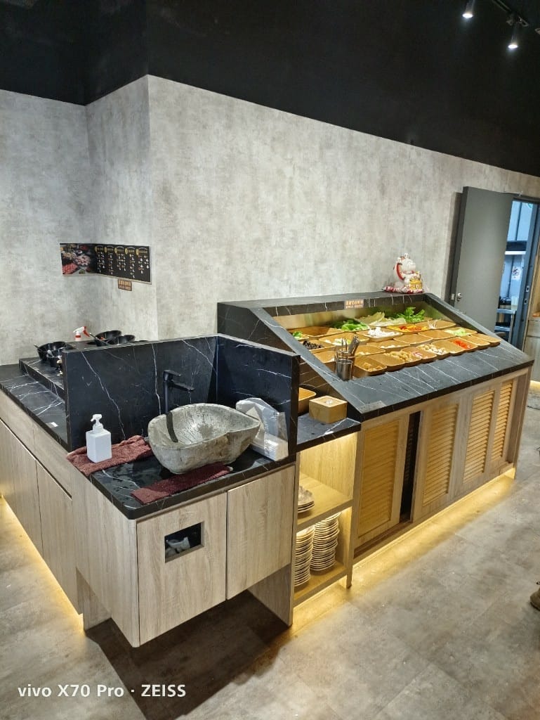 【新莊吃到飽】築間幸福鍋物新莊中悅廣場店,夜貓吃宵夜好所在,竟然營業到凌晨四點,環境好餐點也很好吃! - 第6張圖 【新莊吃到飽】築間幸福鍋物新莊中悅廣場店,夜貓吃宵夜好所在,竟然營業到凌晨四點,環境好餐點也很好吃!