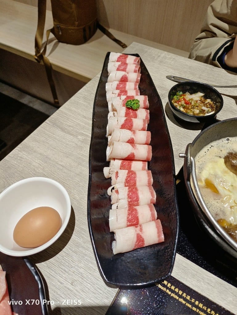 【新莊吃到飽】築間幸福鍋物新莊中悅廣場店,夜貓吃宵夜好所在,竟然營業到凌晨四點,環境好餐點也很好吃! - 第14張圖 【新莊吃到飽】築間幸福鍋物新莊中悅廣場店,夜貓吃宵夜好所在,竟然營業到凌晨四點,環境好餐點也很好吃!