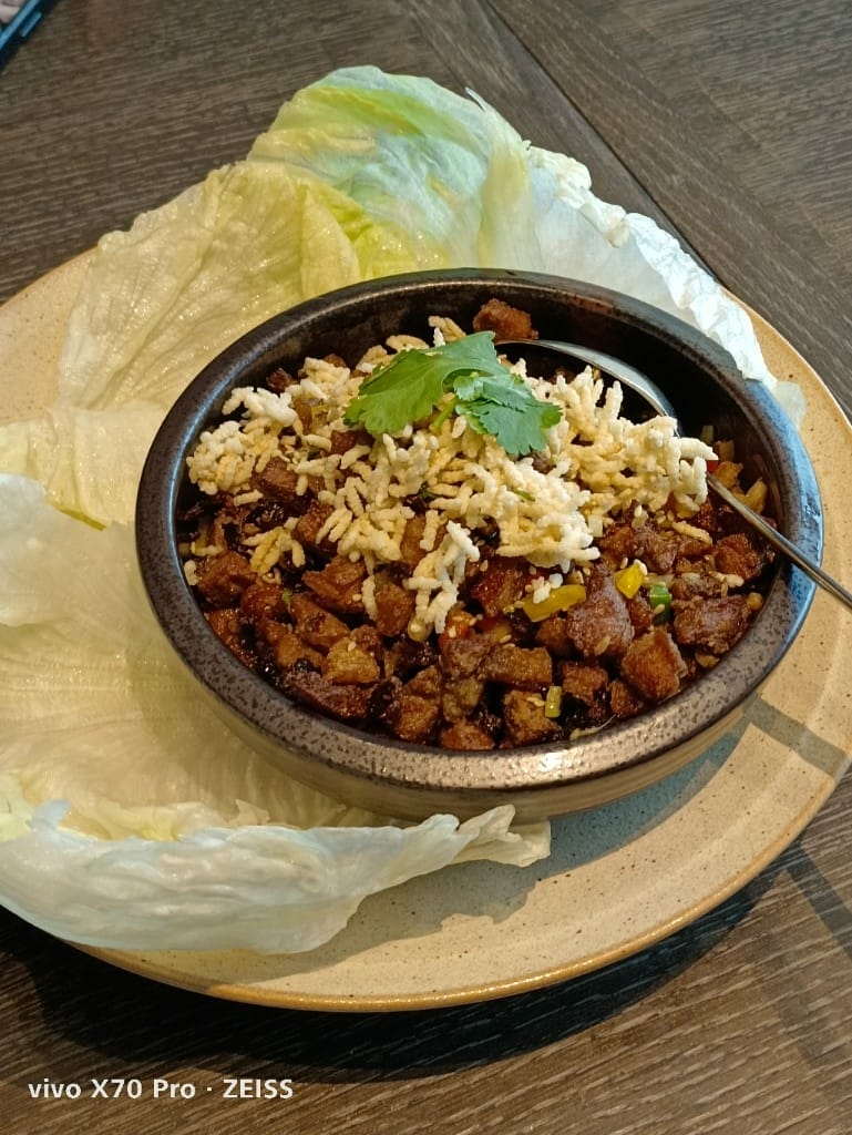 【宜蘭美食】礁溪寒沐酒店川薈中餐廳，相思木燻燒鵝五吃