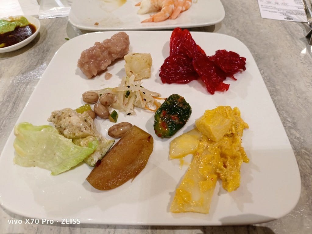 【台北吃到飽】喜來登12廚下午餐11訪，JCB買一送一