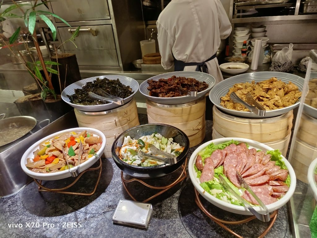 【台北吃到飽】喜來登12廚下午餐11訪，JCB買一送一
