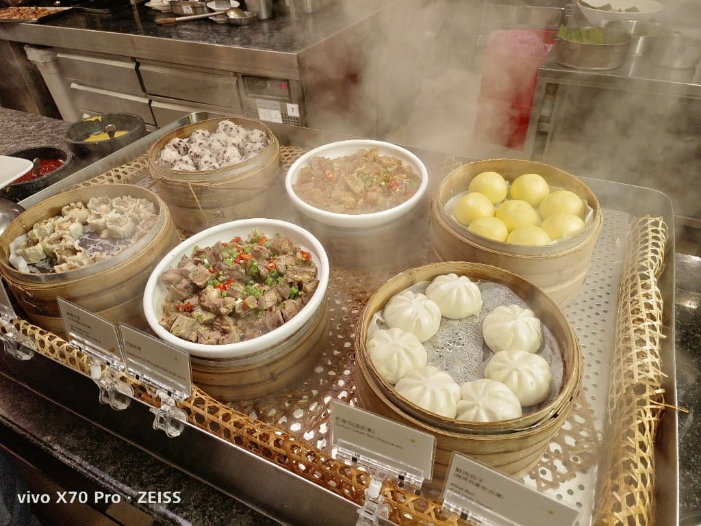 【台北吃到飽】喜來登12廚下午餐11訪，JCB買一送一