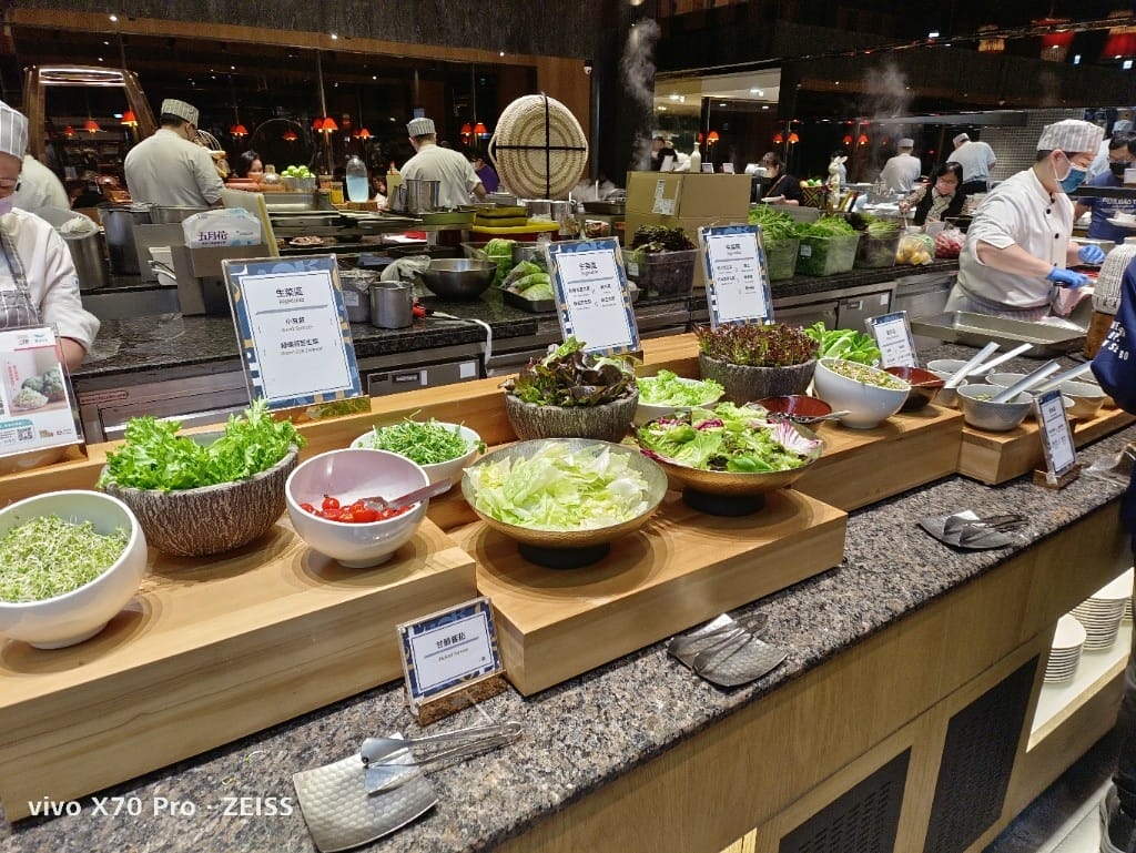 【板橋吃到飽】饗食天堂20訪板橋店，平日午餐😸