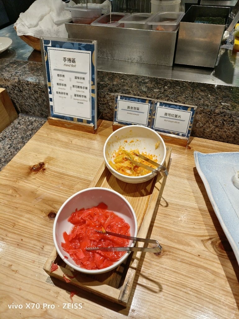 【板橋吃到飽】饗食天堂20訪板橋店，平日午餐😸