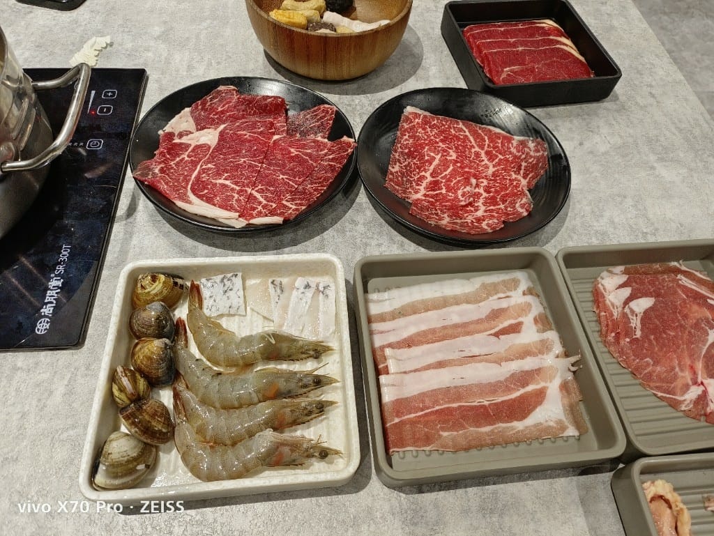 【桃園吃到飽】喜喜鍋物海鮮和牛火鍋吃到飽