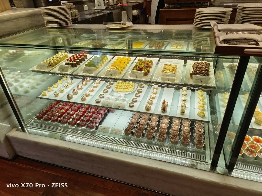 【台北吃到飽】美福彩匯午餐19訪，金卡會員買一送一
