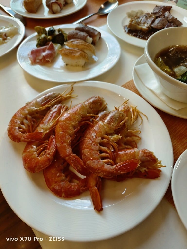 【台北吃到飽】美福彩匯午餐19訪，金卡會員買一送一