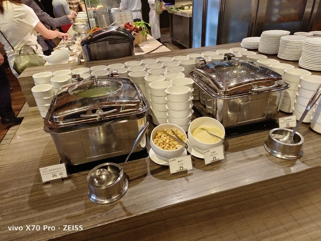【台北吃到飽】美福彩匯午餐19訪，金卡會員買一送一