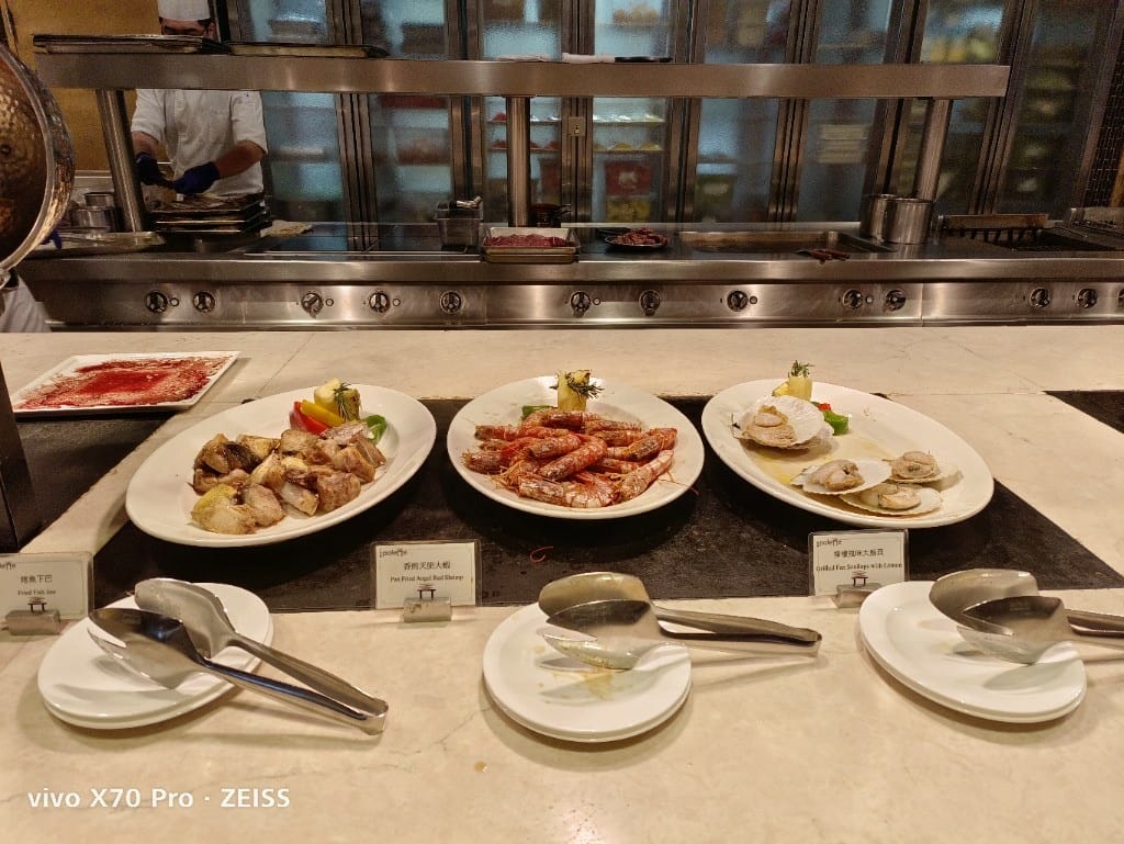 【台北吃到飽】美福彩匯午餐19訪，金卡會員買一送一