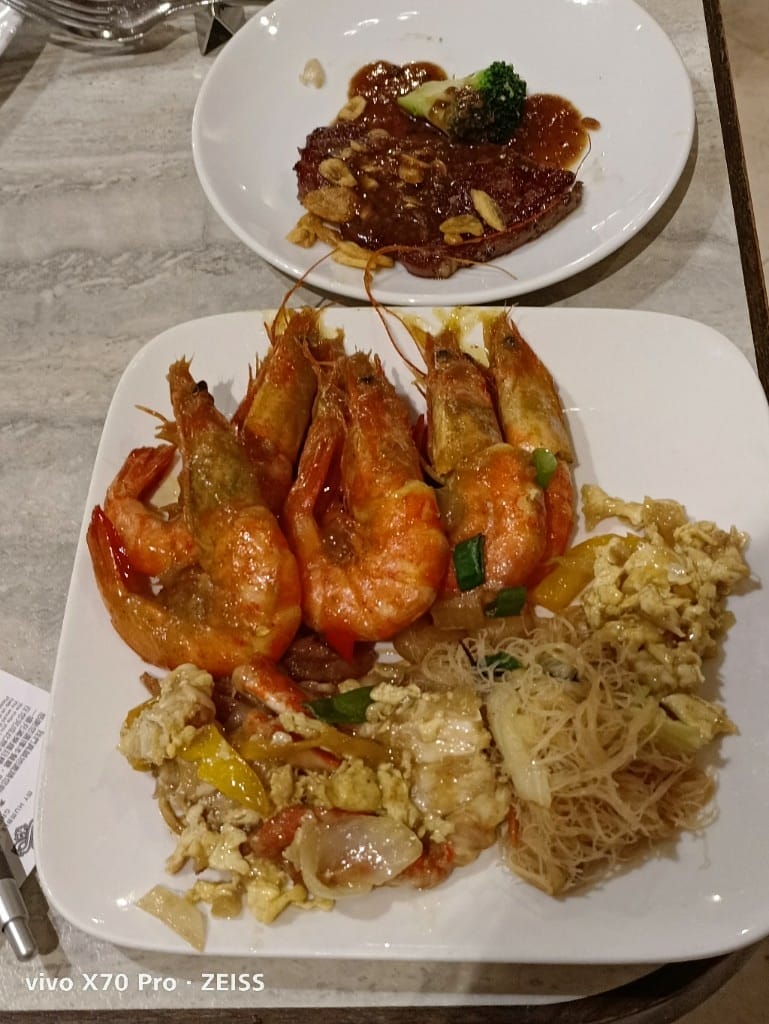 【台北吃到飽】喜來登12廚晚餐12訪，升級後的餐枱值得期待！