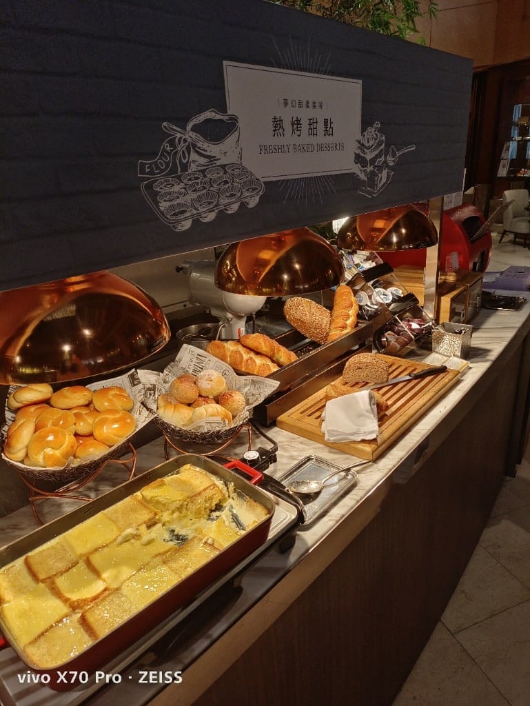 【台北吃到飽】喜來登12廚早餐13訪，早餐的靈魂歐姆蛋回來了！！
