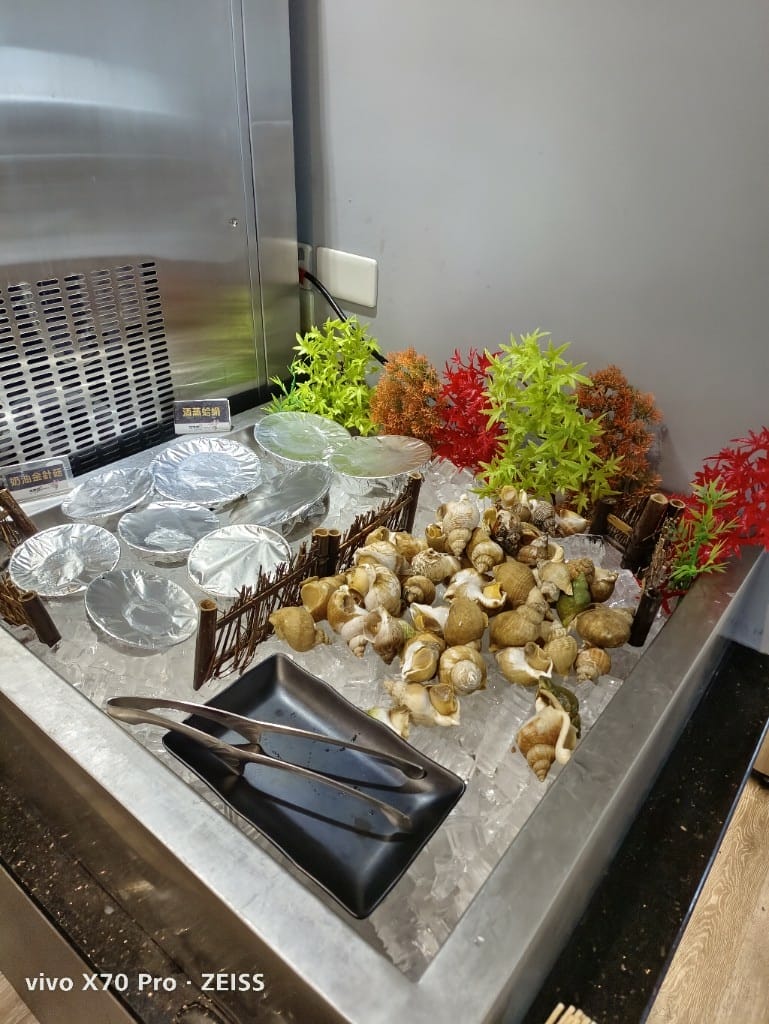 【桃園吃到飽】吃肉肉燒き肉専門店，和牛和剝好殼的好吃懶人蝦自由囉！