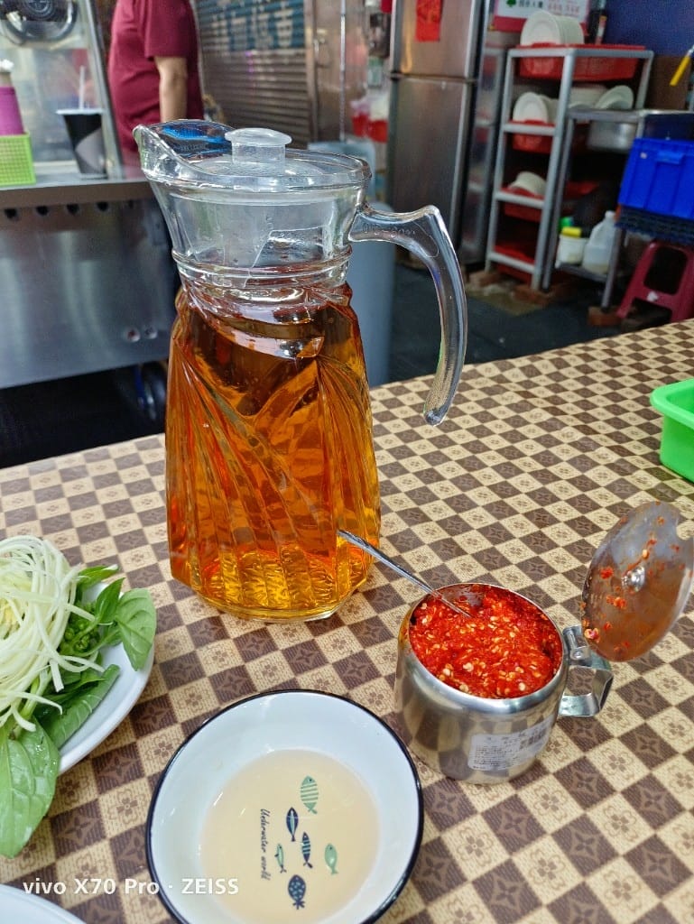【桃園夜市美食】阿士多牛排、ㄉㄨㄞㄉㄨㄞ地瓜球、頭頓煎蝦餅、好記東山鴨頭 - 第9張圖 【桃園夜市美食】阿士多牛排、ㄉㄨㄞㄉㄨㄞ地瓜球、頭頓煎蝦餅、好記東山鴨頭