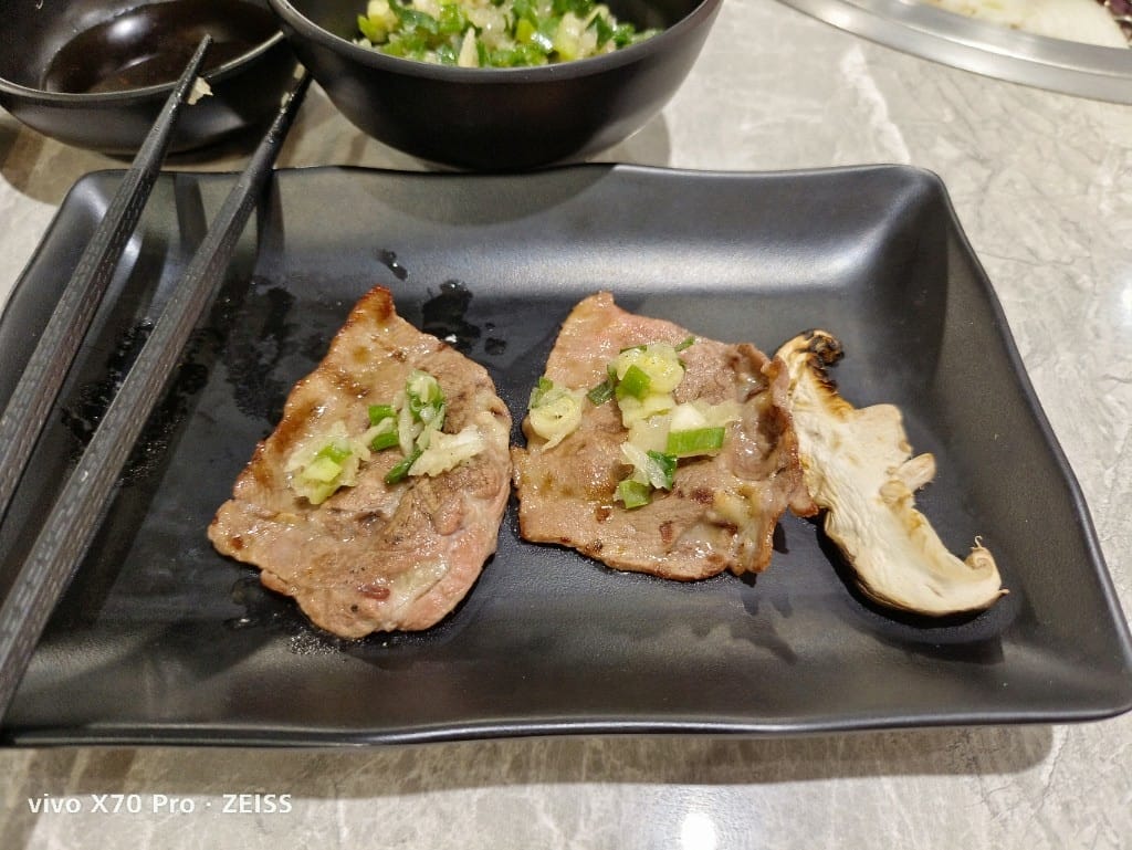 【桃園吃到飽】吃肉肉燒き肉専門店，和牛和剝好殼的好吃懶人蝦自由囉！