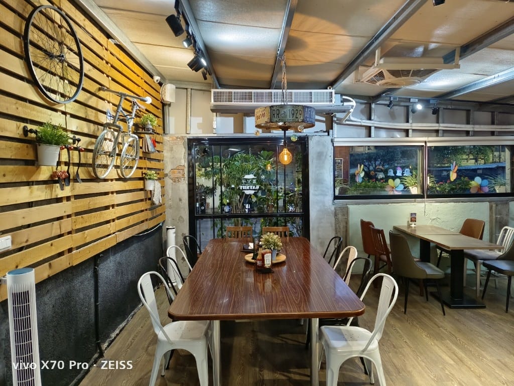 【板橋美食】蓋子美式餐廳，怎麼會美味到還沒吃完就在想下次要吃什麼😆