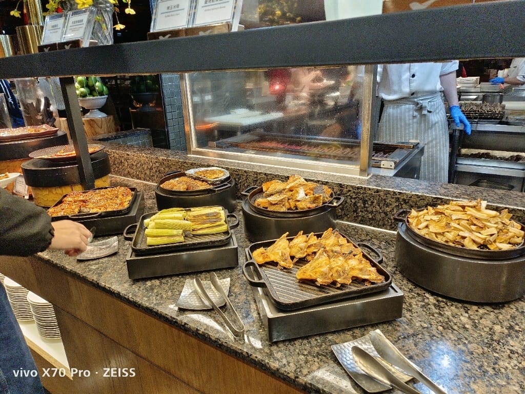 【板橋吃到飽】饗食天堂21訪板橋店，平日晚餐買一送一