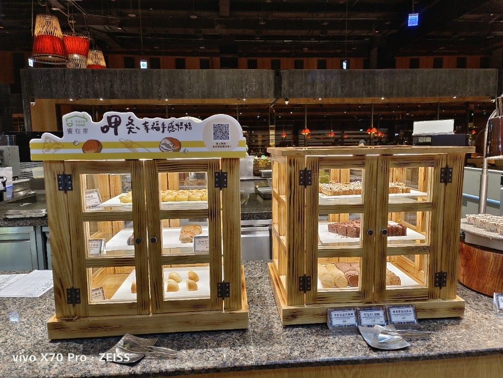 【板橋吃到飽】饗食天堂21訪板橋店，平日晚餐買一送一