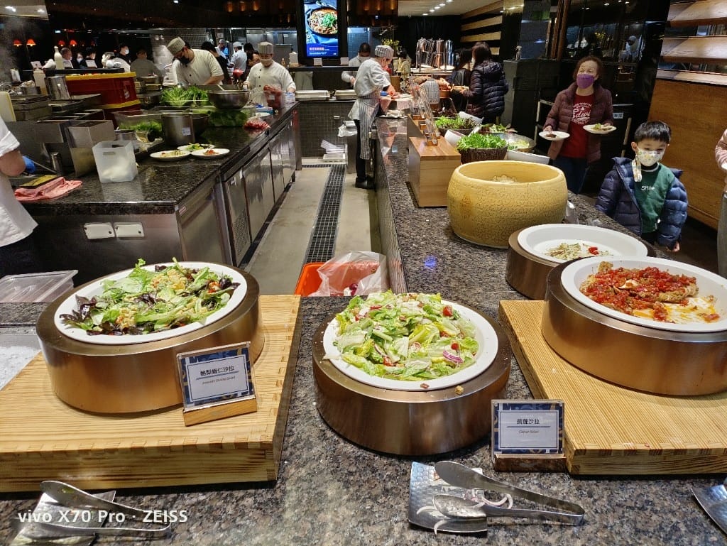 【板橋吃到飽】饗食天堂21訪板橋店，平日晚餐買一送一