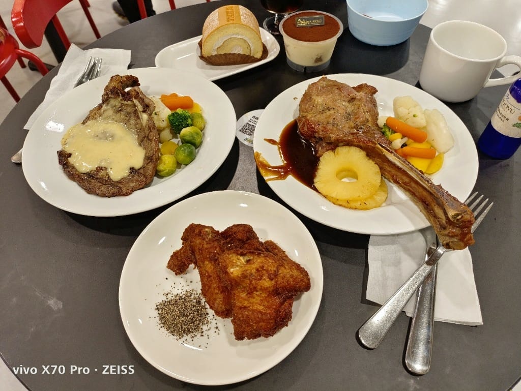 【新莊美食】IKEA 瑞典餐廳 新莊店主餐買一送一