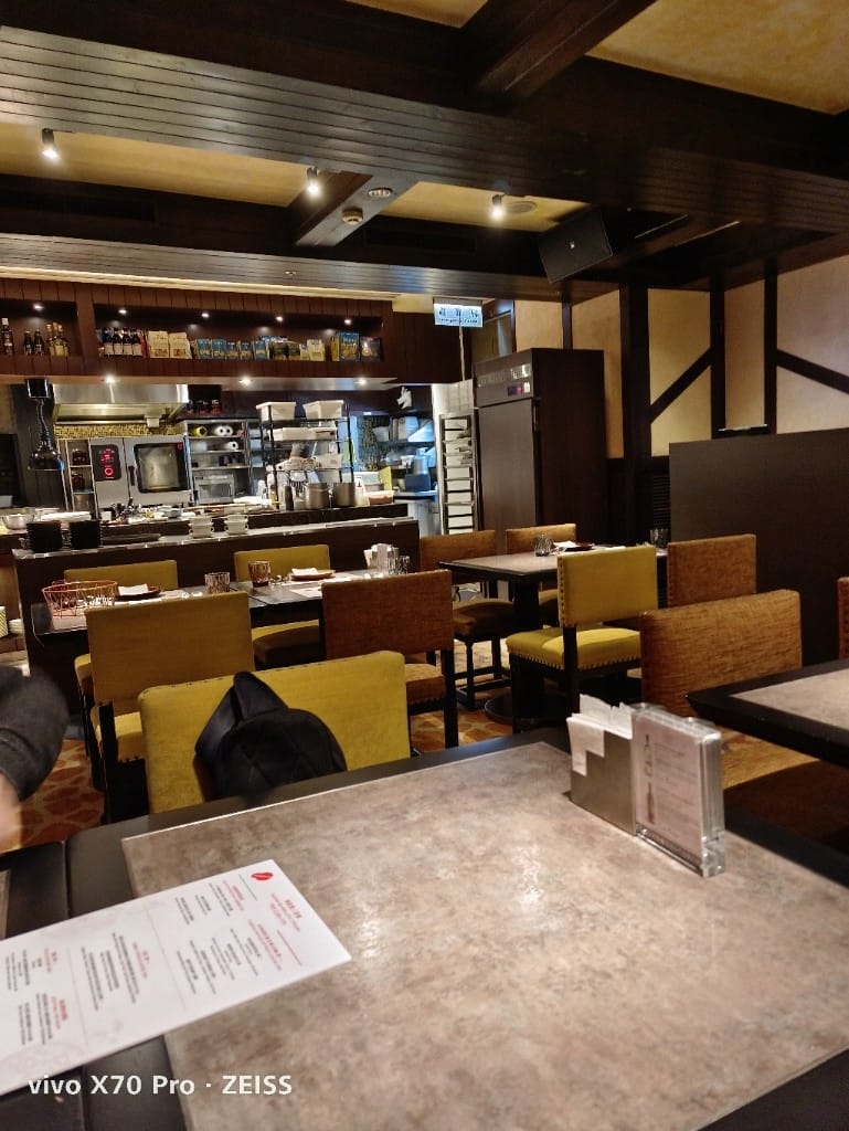 【台北美食】台北喜來登大飯店比薩屋PizzaPub