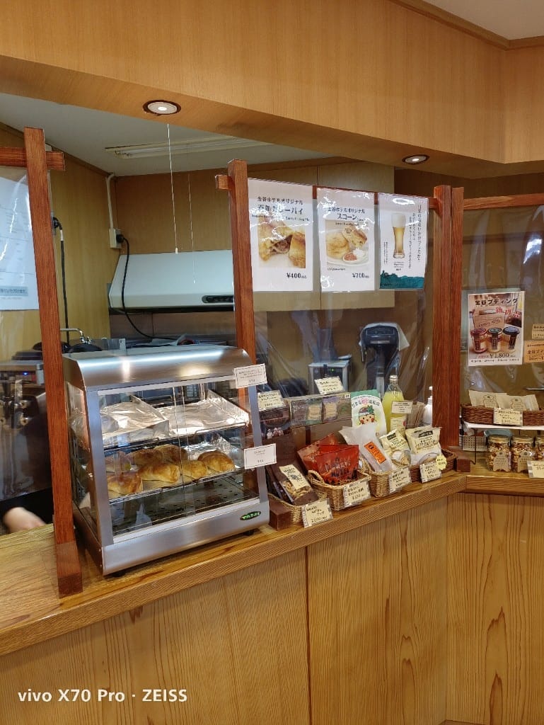【日本日光美食】日光東武車站週邊，金谷咖哩派、炸湯波饅頭
