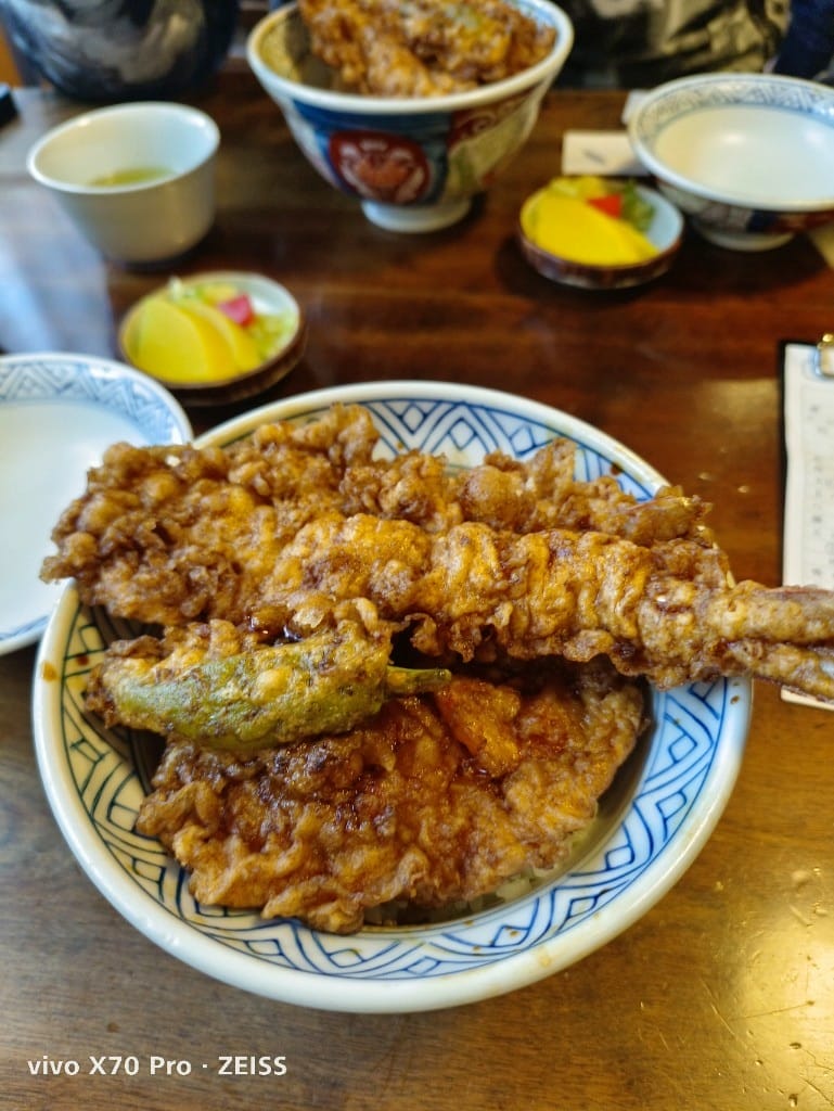 【東京美食】淺草大黑家天婦羅本店，海老天丼的醬汁白飯小偷之稱
