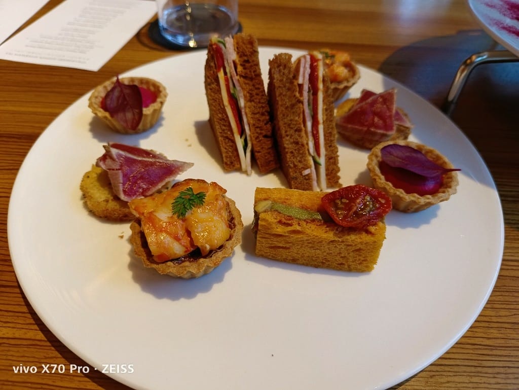 【東京美食】東京艾迪遜虎之門酒店，三層式下午茶配上絕佳東京鐵塔View