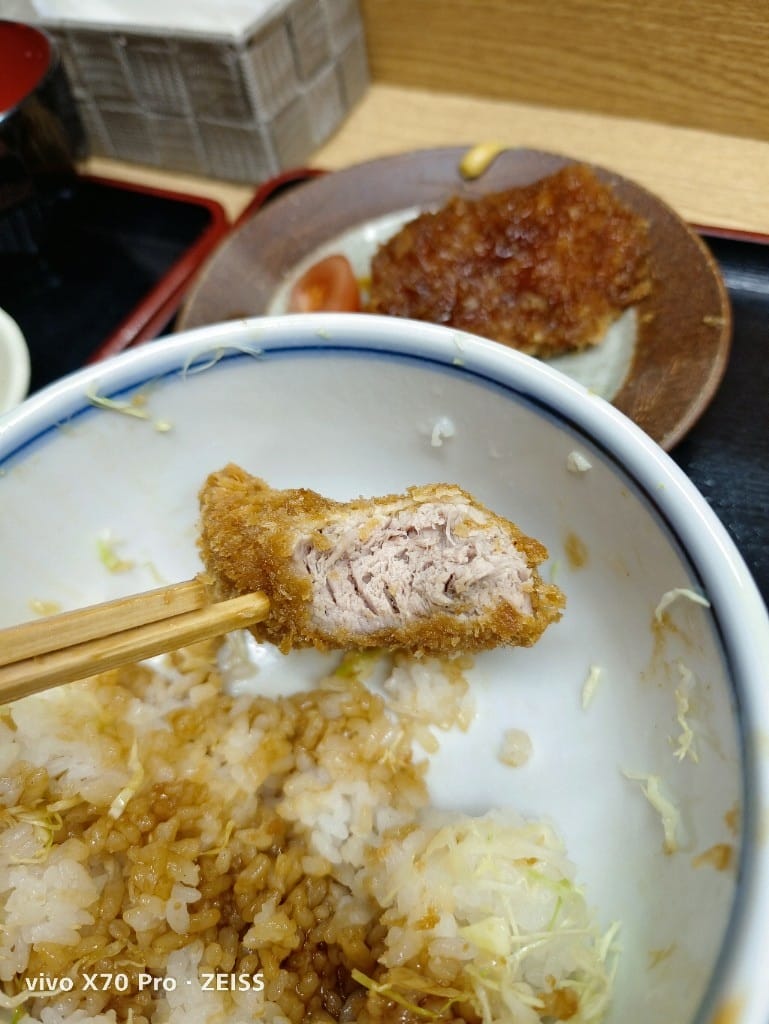 【日本日光美食】淺井精肉店 ,五大塊豬排丼不到1000日幣❤️ - 第16張圖 【日本日光美食】淺井精肉店 ,五大塊豬排丼不到1000日幣❤️