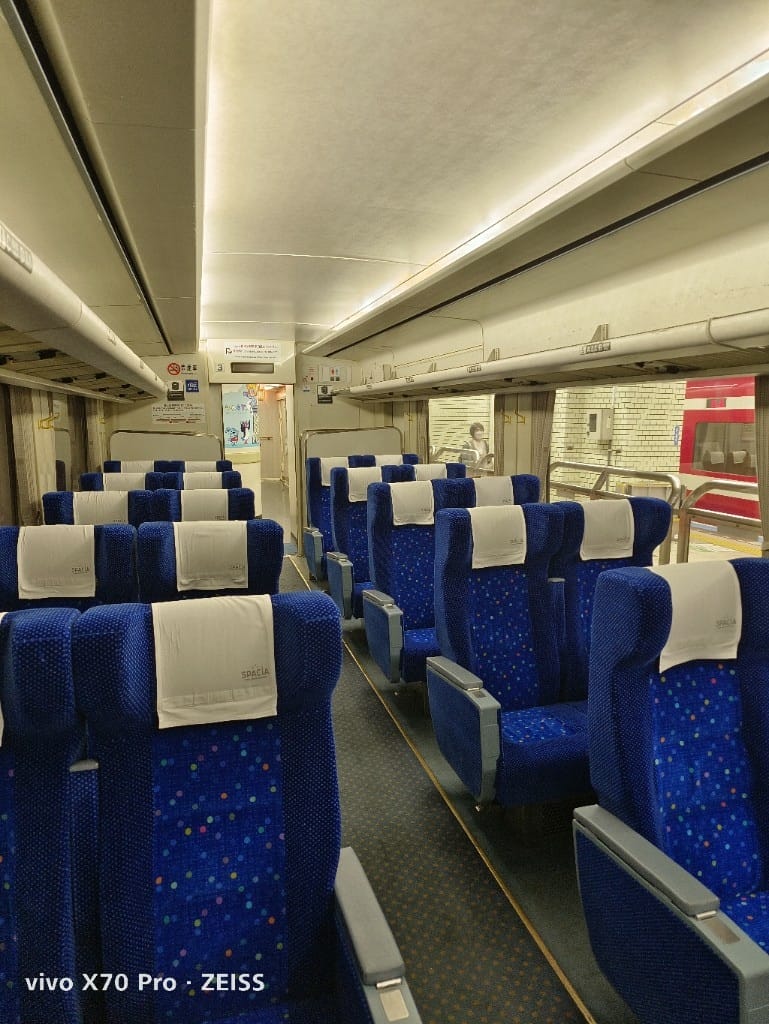 【日本日光旅遊】東武特急列車 ，到日光不用2H哦！
