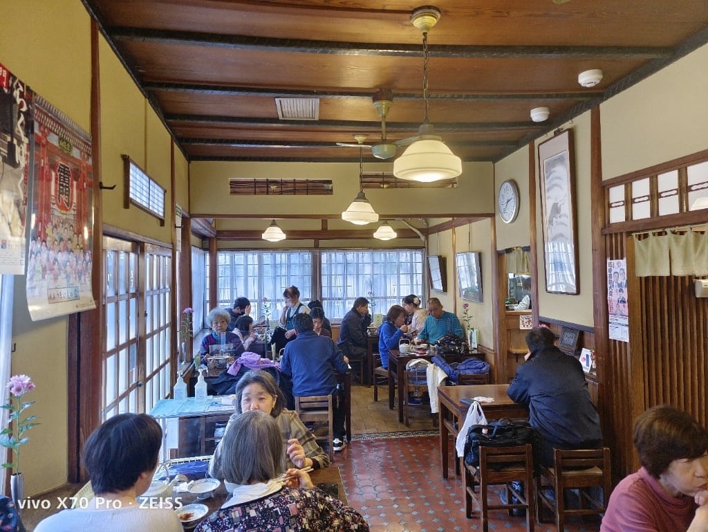 【東京美食】淺草大黑家天婦羅本店，海老天丼的醬汁白飯小偷之稱