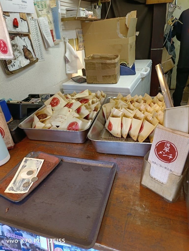 【日本東京旅遊&美食】淺草雷門、仲見世通商店街美食