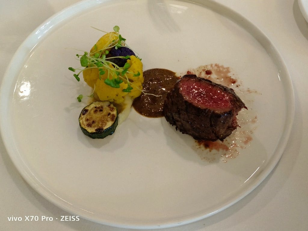 【台中美食】中山招待所，連續三年米其林餐盤推廌