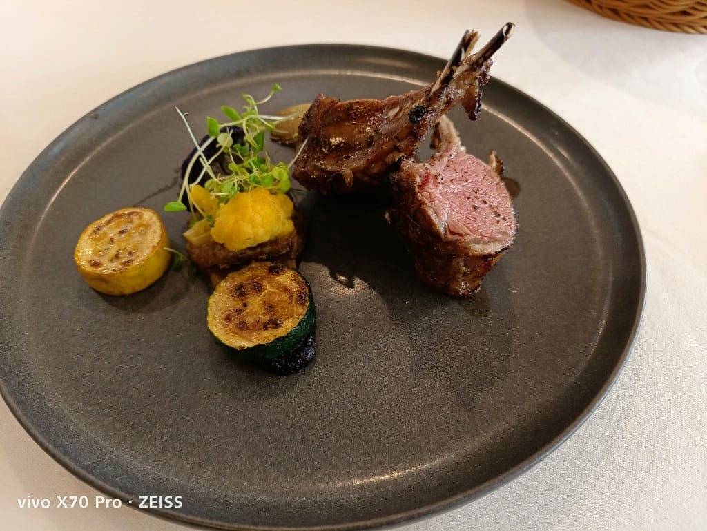 【台中美食】中山招待所，連續三年米其林餐盤推廌