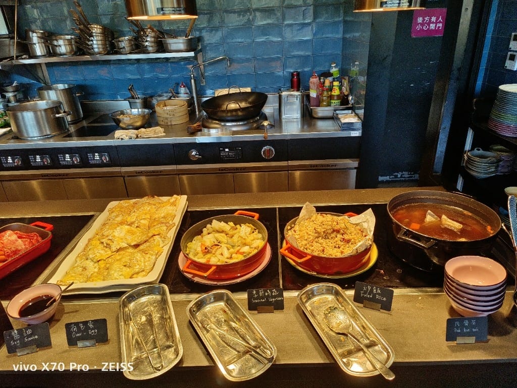 【台南美食】 台南雅樂軒早餐2訪,環境優美的早餐百匯 - 第8張圖 【台南美食】 台南雅樂軒早餐2訪,環境優美的早餐百匯