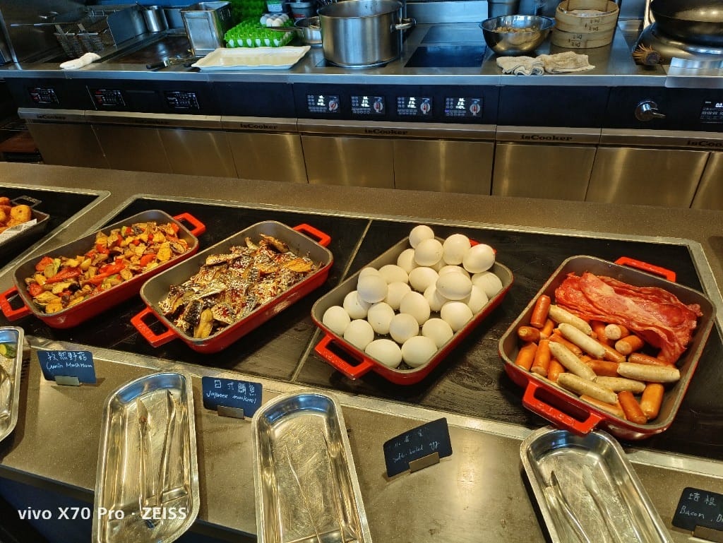 【台南美食】 台南雅樂軒早餐2訪,環境優美的早餐百匯 - 第9張圖 【台南美食】 台南雅樂軒早餐2訪,環境優美的早餐百匯