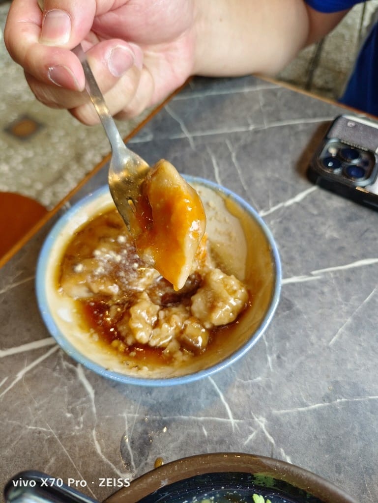 【台南美食】中西區小吃美食,集品蝦仁飯、保安路米糕、黃家白糖粿、鄭記蔥肉餅、富勝號碗粿、金得春捲 - 第33張圖 【台南美食】中西區小吃美食,集品蝦仁飯、保安路米糕、黃家白糖粿、鄭記蔥肉餅、富勝號碗粿、金得春捲