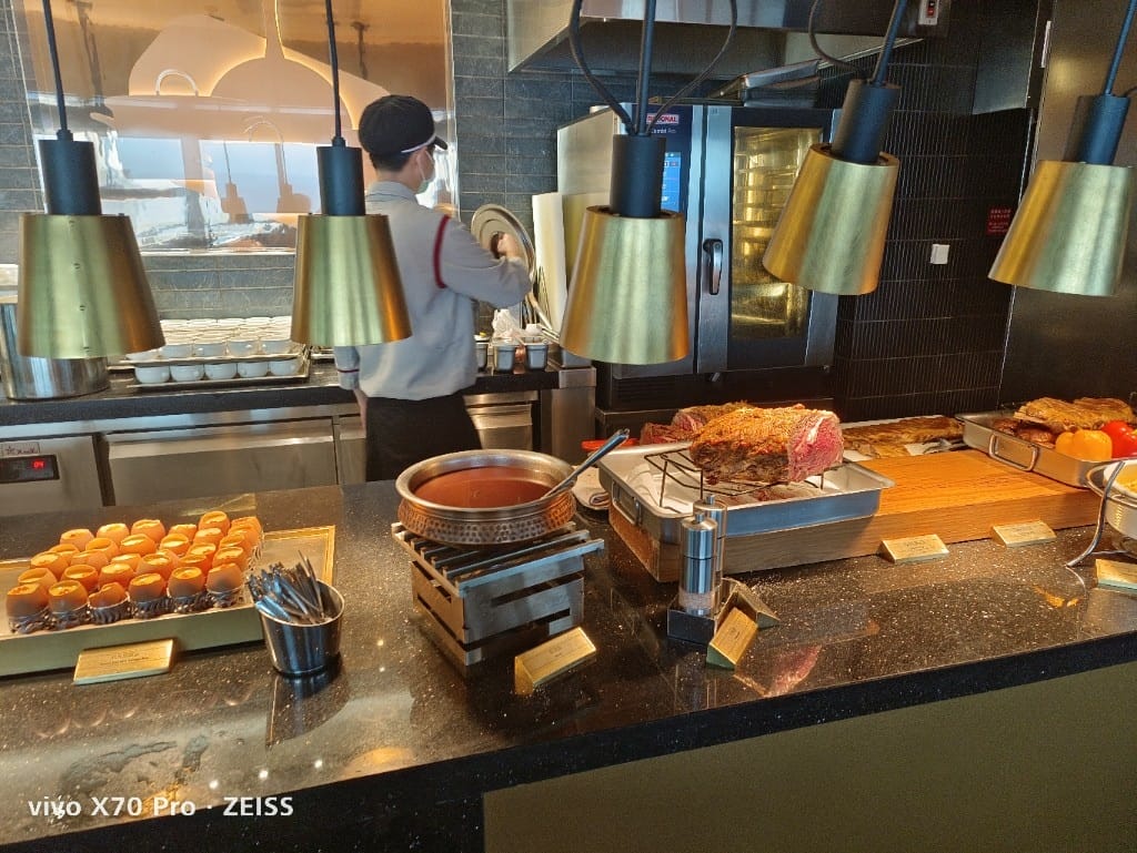 【新莊吃到飽】饗饗INPARADISE宏匯新莊店6訪，平日下午茶買一送一