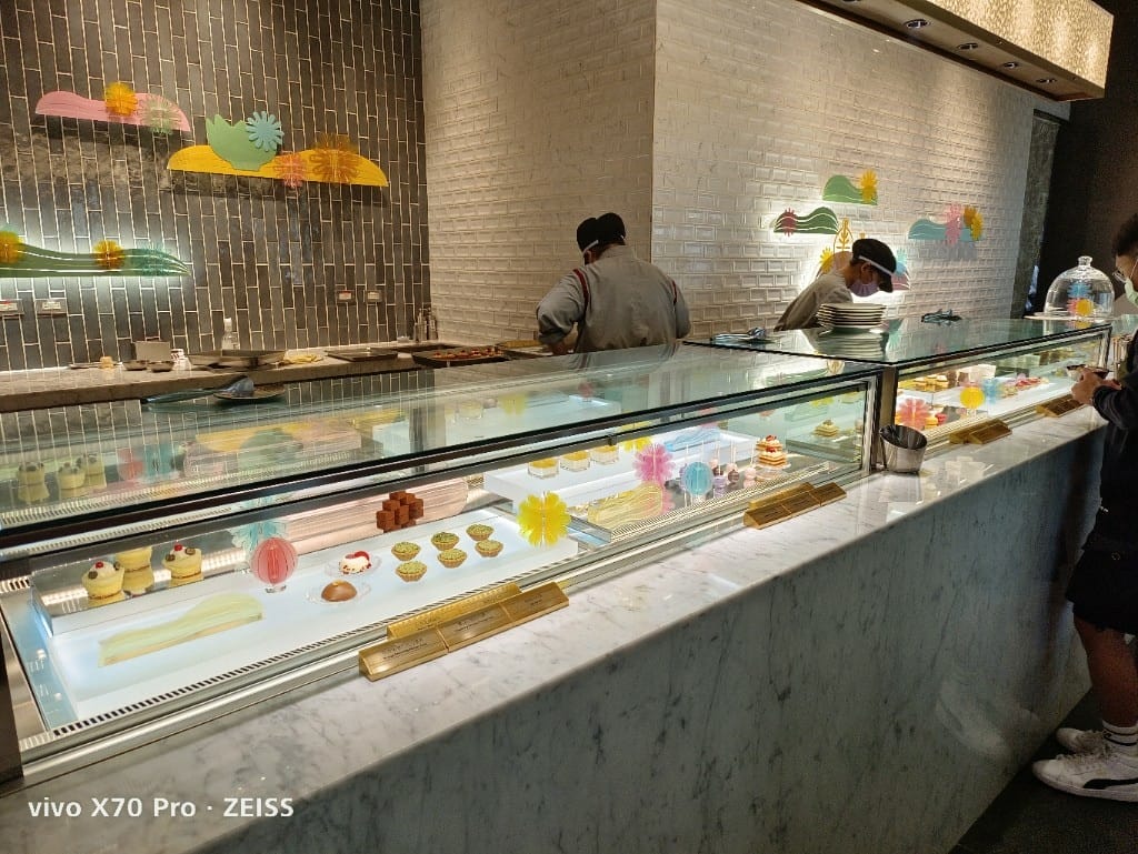 【新莊吃到飽】饗饗INPARADISE宏匯新莊店6訪，平日下午茶買一送一