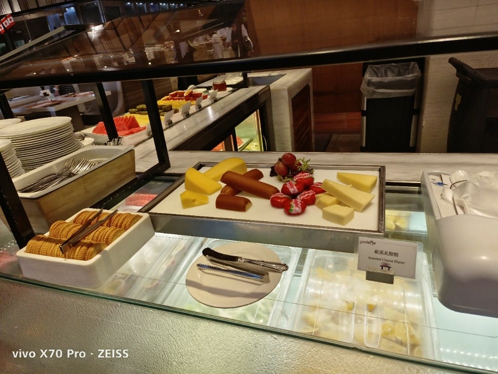 【台北吃到飽】美福彩匯午餐20訪，楓味獨具美食節，金卡會員買一送一
