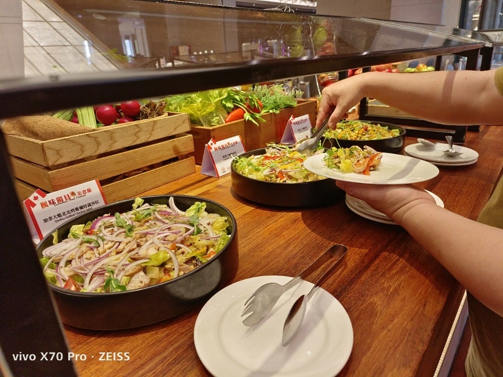 【台北吃到飽】美福彩匯午餐20訪，楓味獨具美食節，金卡會員買一送一